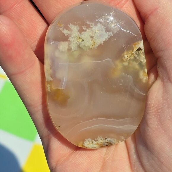 Flower Agate Crystal Palm Stone [E] - Picture 2 of 6